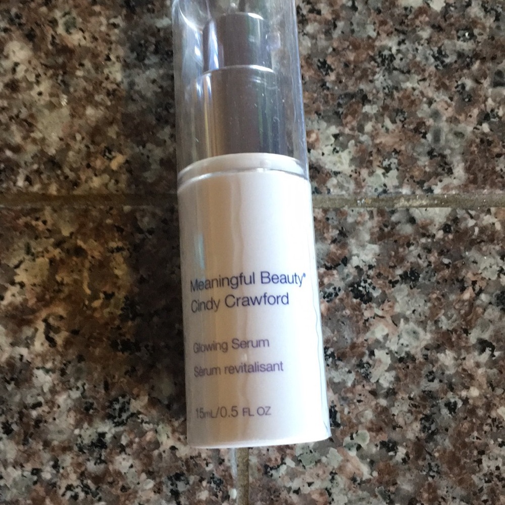 💞Meaningful Beauty Glowing Serum💞